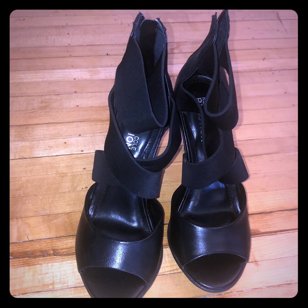 Kenneth Cole shoes brand new never worn no box